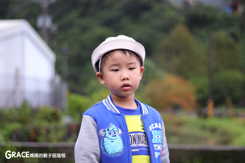 北部親子景點宜蘭-橫山頭休閒農業區-舊名蓮成觀光休閒農場-新名內城生態園區-大自然教室-DIY芋泥球-戶外野炊-網抓七彩魚-grace媽媽 (4).jpg