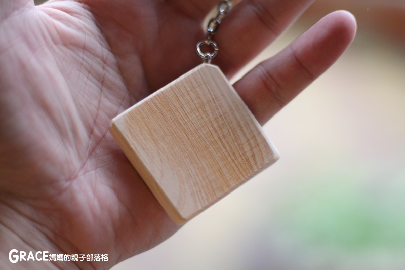 北部親子景點宜蘭-橫山頭休閒農業區-鳳凰宿甲蟲生態民宿-大自然教室-看甲蟲竹節蟲-生態導覽-夜宿小木屋-手作DIY檜木鑰匙圈-grace媽媽  (22).jpg