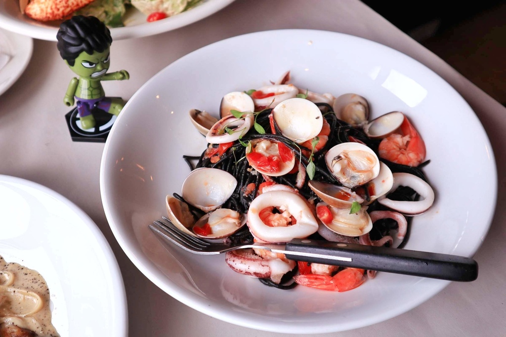 西門町美食 意舍