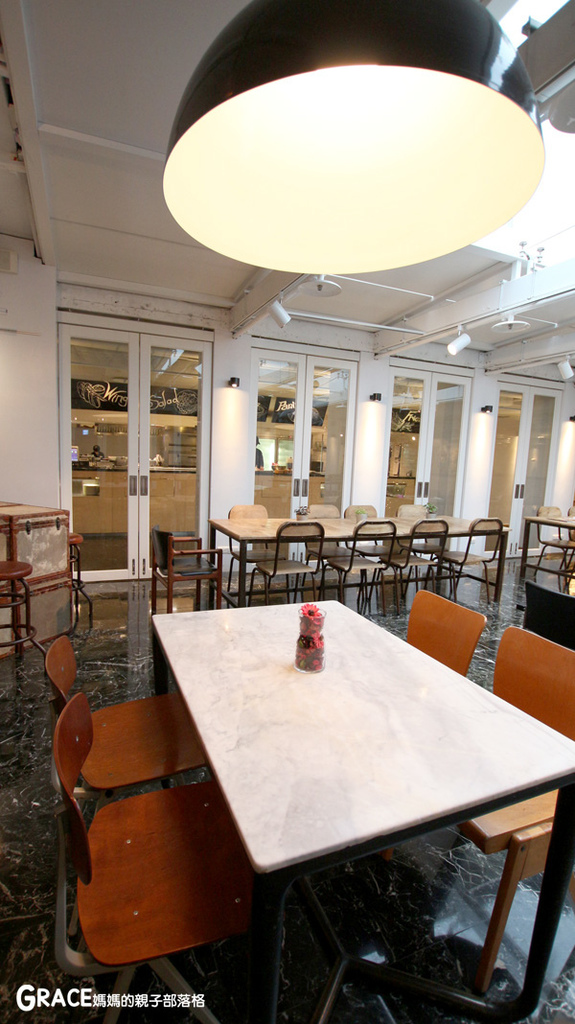 好吃推薦餐廳-台北西門町美食餐廳-意舍酒店amba-5樓吃吧餐廳-生日聚餐節日紀念日約會氣氛好-grace媽媽 (39).jpg