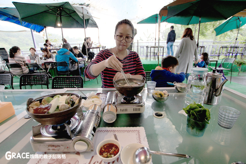 北部親子景點宜蘭-橫山頭休閒農業區-橫山頭農村再生2日遊-太陽埤果園看風景-香草菲菲-果園採金棗- DIY作金棗蜜餞-吃飯太陽湖畔咖啡館小火鍋-grace媽媽 (10).jpg