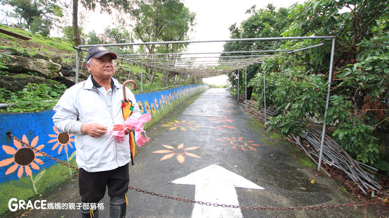 北部親子景點宜蘭-橫山頭休閒農業區-橫山頭農村再生2日遊-太陽埤果園看風景-香草菲菲-果園採金棗- DIY作金棗蜜餞-吃飯太陽湖畔咖啡館小火鍋-grace媽媽 (27).jpg