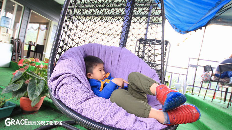 北部親子景點宜蘭-橫山頭休閒農業區-橫山頭農村再生2日遊-太陽埤果園看風景-香草菲菲-果園採金棗- DIY作金棗蜜餞-吃飯太陽湖畔咖啡館小火鍋-grace媽媽 (11).jpg