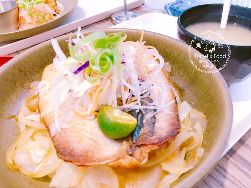 【食】台北市◆阿囉哈~We are Pokeholic波奇哈客!經典夏威夷料理,要吃什麼自己抓! @魚兒 x 牽手明太子的「視」界旅行