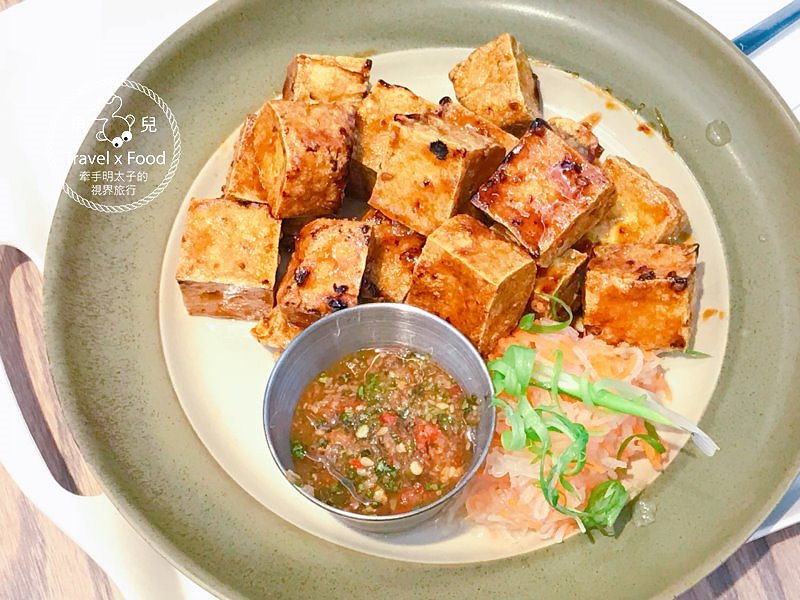 【食】台北市◆阿囉哈~We are Pokeholic波奇哈客!經典夏威夷料理,要吃什麼自己抓! @魚兒 x 牽手明太子的「視」界旅行