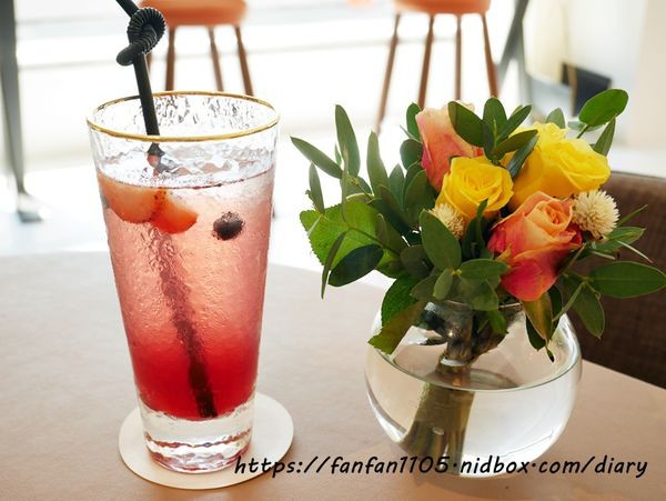 【台北推薦下午茶】Cupetit 卡柏蒂 #捷運大安站 #姊妹聚會 #網紅 #網美 #IG打卡 #迪士尼公主 #甜點 #下午茶 (12).JPG