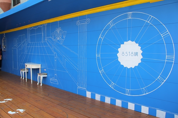 8518購: 【彰化線西景點】8518購~不可思議的吸盤工廠,天使翅膀美拍,新藍晒圖打卡景點