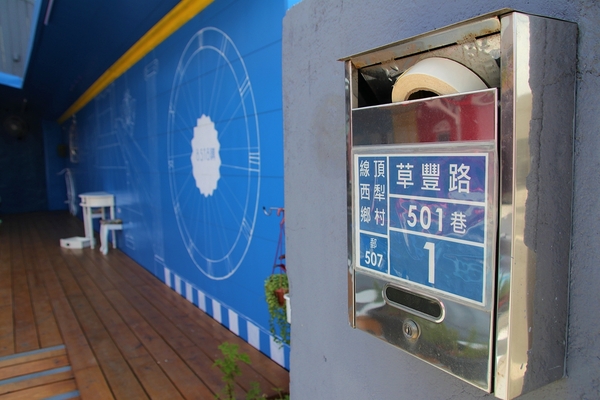 8518購: 【彰化線西景點】8518購~不可思議的吸盤工廠,天使翅膀美拍,新藍晒圖打卡景點