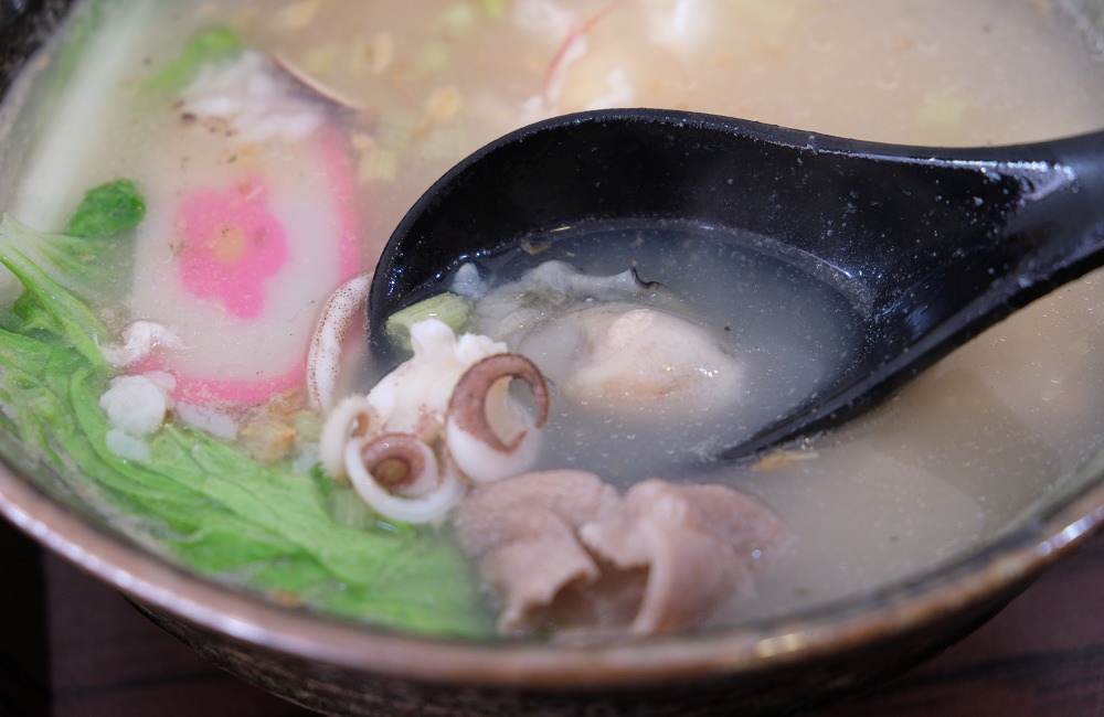 [台南]東區 文化中心週邊美食 澎湃海鮮粥 起司牛奶鍋燒意麵 莉卡廚房鍋燒專賣店  LICA KITCHEN