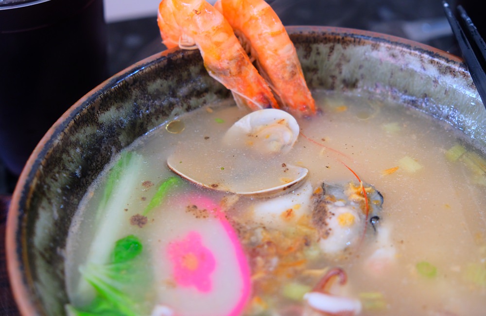 [台南]東區 文化中心週邊美食 澎湃海鮮粥 起司牛奶鍋燒意麵 莉卡廚房鍋燒專賣店  LICA KITCHEN