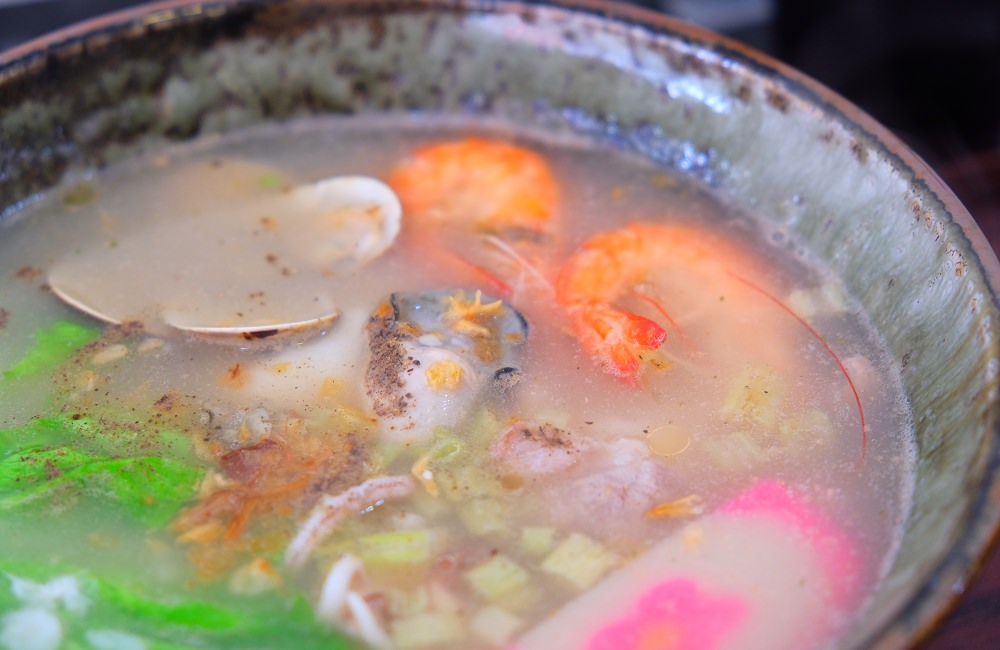 [台南]東區 文化中心週邊美食 澎湃海鮮粥 起司牛奶鍋燒意麵 莉卡廚房鍋燒專賣店  LICA KITCHEN