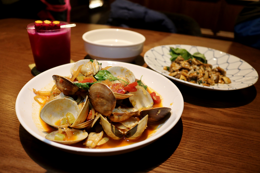 台南｜The Sober Foodie 食上主義 餐酒館推薦 - 奇奇一起玩樂趣