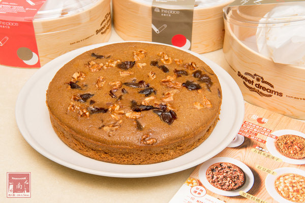 回甘咖啡：【台南美食】呷甜甜好過年｜春節限定款｜早鳥享優惠｜回甘咖啡｜甜粿創意吃~老爺行旅春節限定甜粿