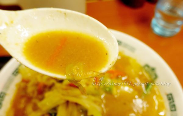 日高屋中華拉麵：淺草日高屋‧出地鐵站就可以立馬品嘗!!