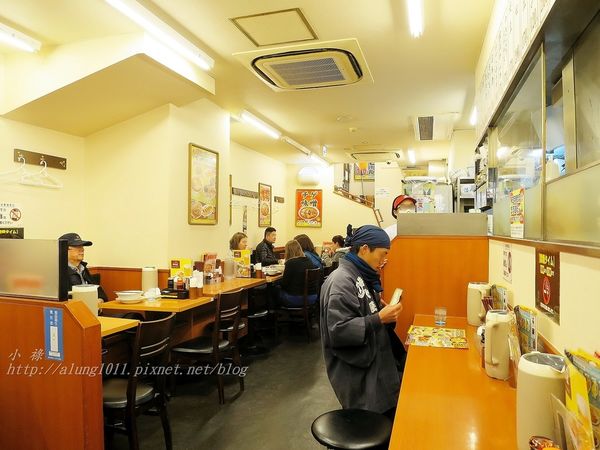日高屋中華拉麵：淺草日高屋‧出地鐵站就可以立馬品嘗!!