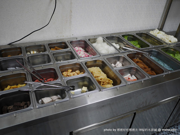 368吃到飽藥膳雞湯鍋:【食記】台中368吃到飽藥膳雞湯鍋@北區中國醫藥大學&中友百貨&一中商圈 : 這價格我覺得不行, 但是適合補過冬至的地方