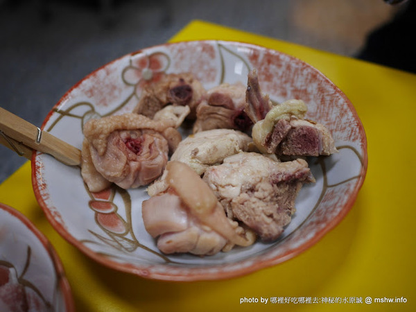 368吃到飽藥膳雞湯鍋:【食記】台中368吃到飽藥膳雞湯鍋@北區中國醫藥大學&中友百貨&一中商圈 : 這價格我覺得不行, 但是適合補過冬至的地方