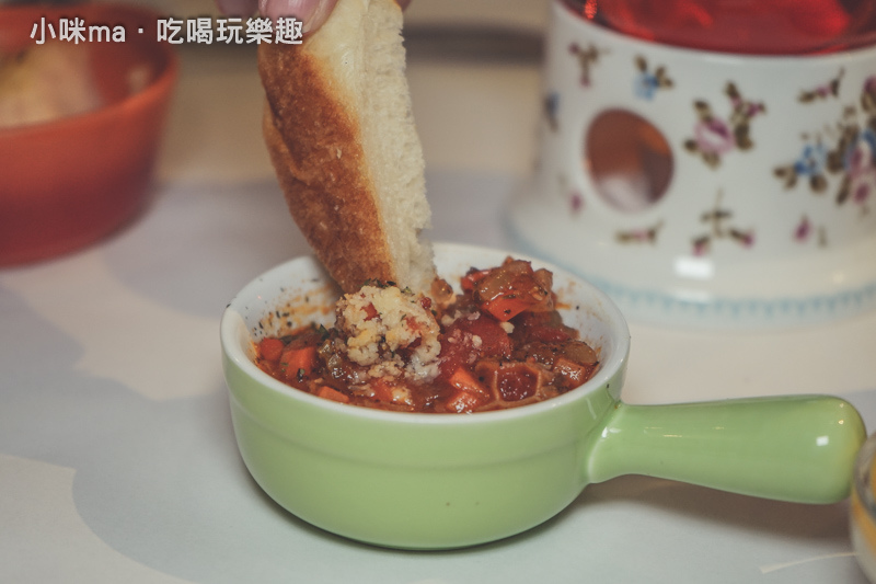 春日甜 Bistro Cafe