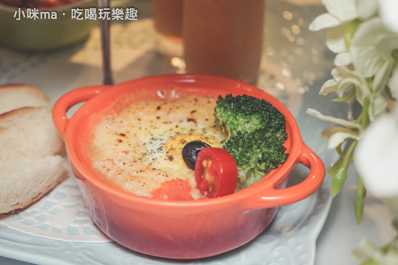 春日甜 Bistro Cafe