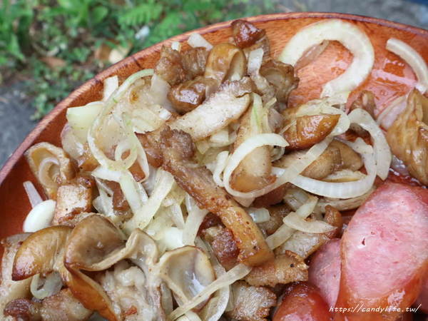 馬妞手工花生大腸:台中美食│馬妞手工花生大腸〃隱藏版小吃,每日限量,晚一步只好明天請早囉~