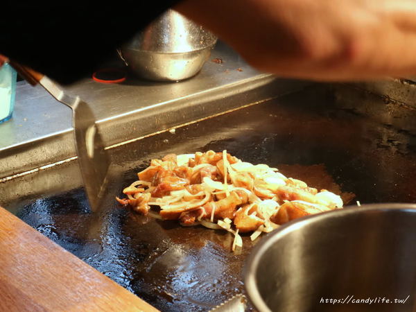 馬妞手工花生大腸:台中美食│馬妞手工花生大腸〃隱藏版小吃,每日限量,晚一步只好明天請早囉~