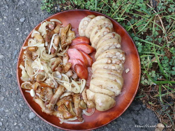 馬妞手工花生大腸:台中美食│馬妞手工花生大腸〃隱藏版小吃,每日限量,晚一步只好明天請早囉~