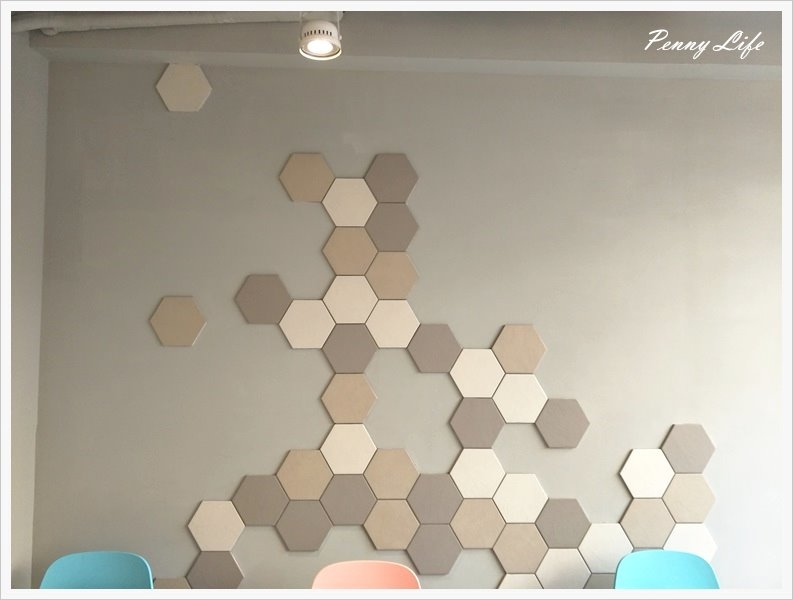 ★||食記||-[台中]-初米咖啡/韓風粉嫩色系美店/療鬱柴犬蛋糕(附完整Menu)