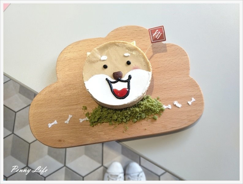 ★||食記||-[台中]-初米咖啡/韓風粉嫩色系美店/療鬱柴犬蛋糕(附完整Menu)