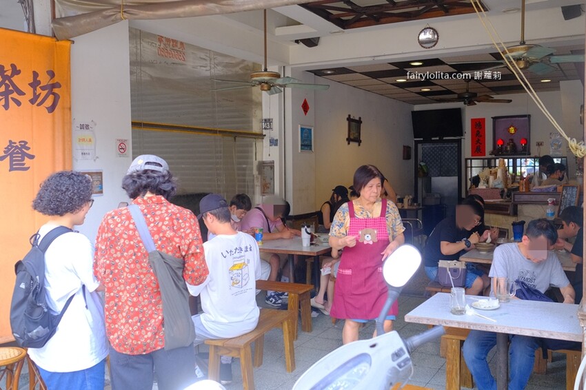 走過一甲子，台中老字號泡沫紅茶店人潮多到炸！