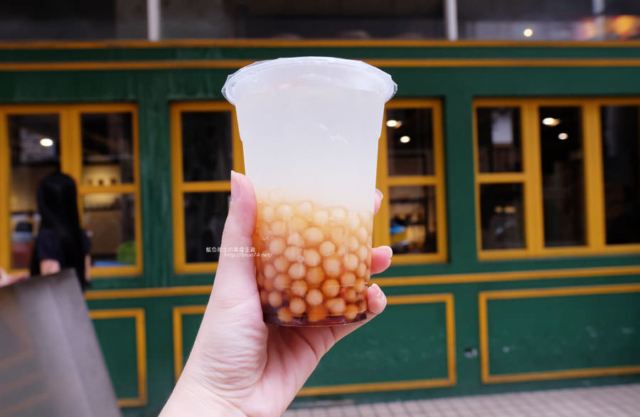 台中北屯│馬遜手工粉圓冷淬咖啡茶-星期五六才有限定巧克力粉圓.粉圓好有嚼勁 - 藍色起士的美食主義