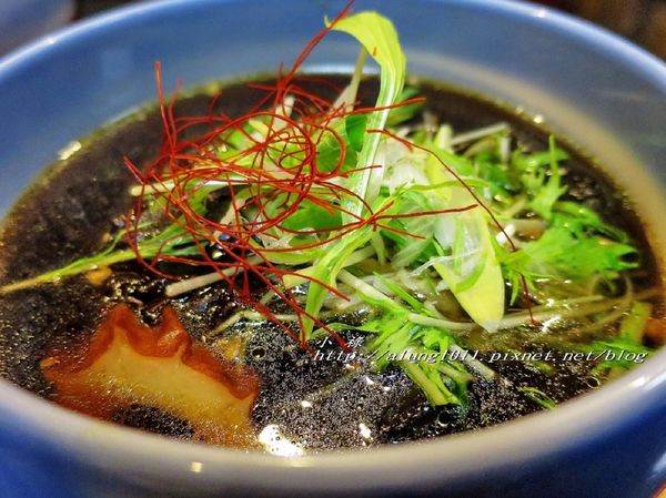 榮茶屋(栄茶屋   本店)：多摩高尾山麓季節限定!!     /榮茶屋そば