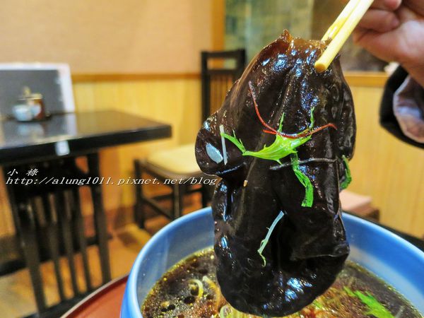 榮茶屋(栄茶屋   本店)：多摩高尾山麓季節限定!!     /榮茶屋そば