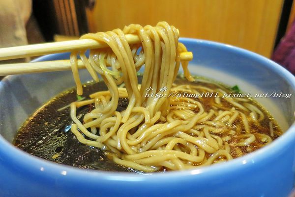 榮茶屋(栄茶屋   本店)：多摩高尾山麓季節限定!!     /榮茶屋そば