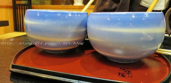 榮茶屋(栄茶屋   本店)：多摩高尾山麓季節限定!!     /榮茶屋そば