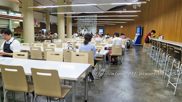 本郷中央食堂:逛一流學府校園、嚐學生餐廳美味~~ ..東京大學本郷中央食堂