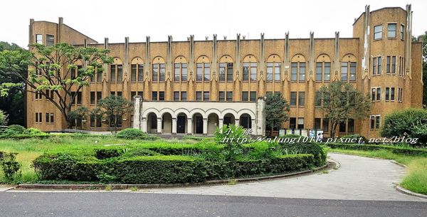本郷中央食堂:逛一流學府校園、嚐學生餐廳美味~~ ..東京大學本郷中央食堂