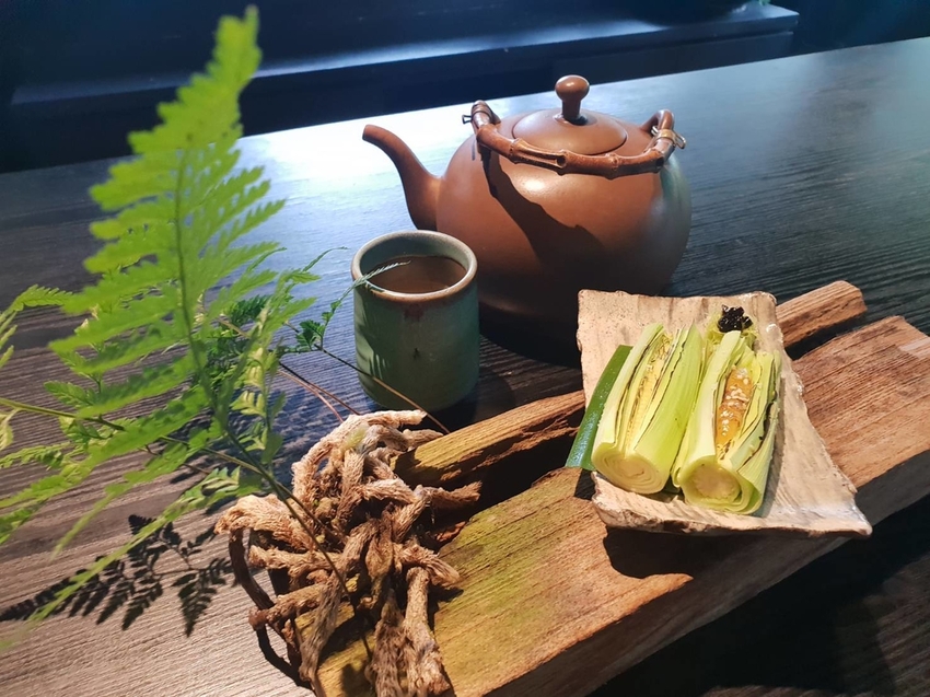 【新北.中和】山間倉房蔬食無菜單料理$1380。塌塌米日式氛圍素食懷石料理