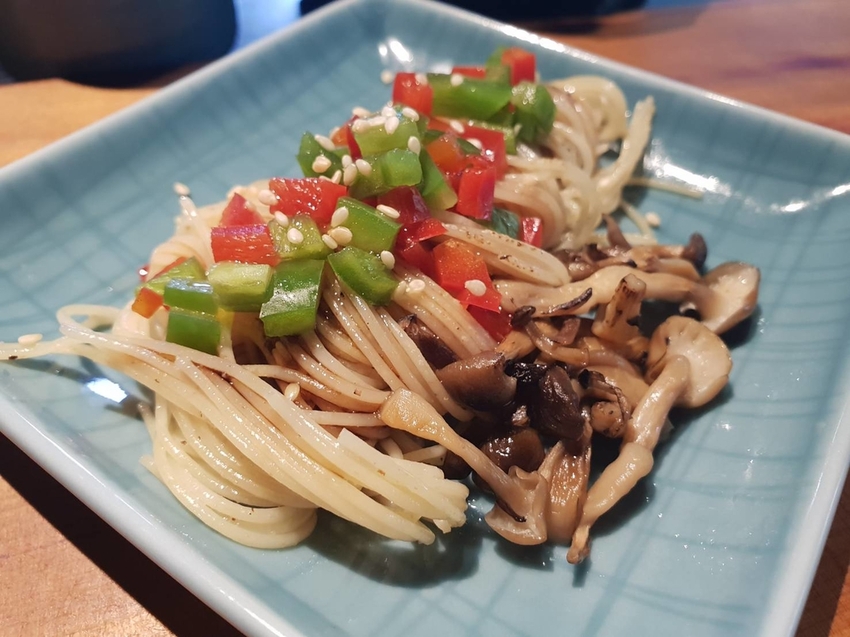 【新北.中和】山間倉房蔬食無菜單料理$1380。塌塌米日式氛圍素食懷石料理