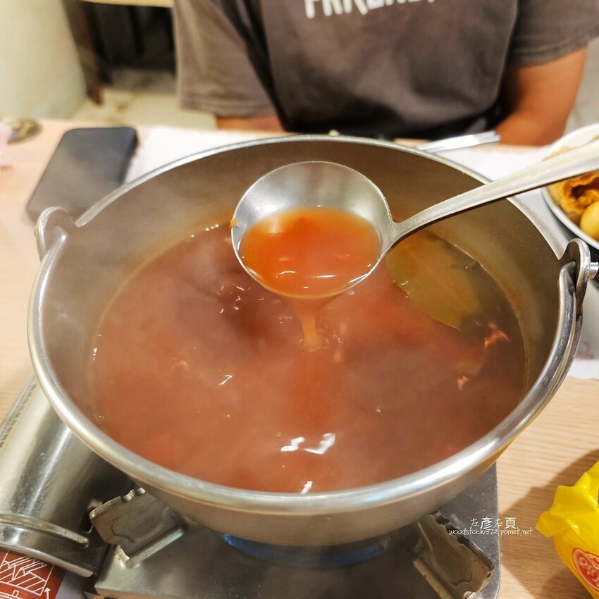 台南北區《小葉鍋物料理》30多款風味鍋物任選｜歡樂吧飲料、冰