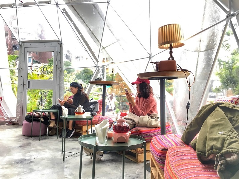 【台北｜國父紀念館站】爛醉咖啡 Drunk cafe＿隱藏版粉色系紅絲絨牛奶＿帶你秒出國不想回來的咖啡廳