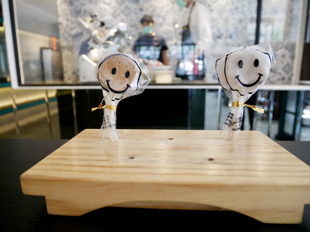 [台北中山] 饕客愛的王品青花驕麻辣鍋 / 台北捷運中山站美食／麻辣火鍋／宵夜／下午茶／青花椒