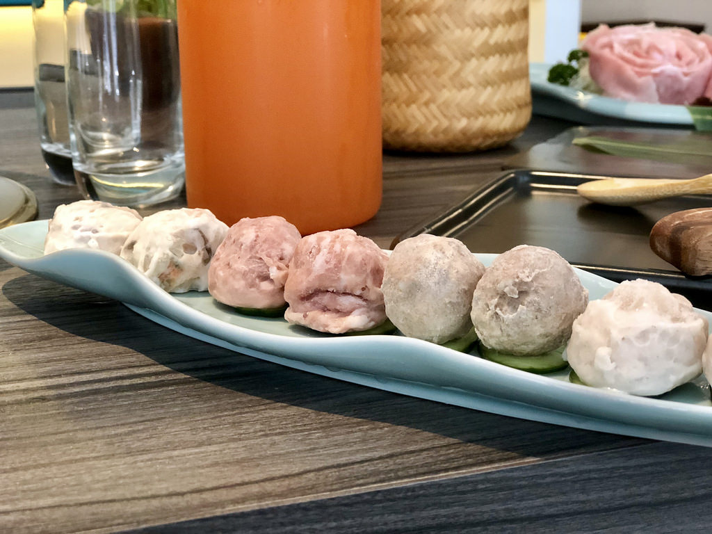 [台北中山] 饕客愛的王品青花驕麻辣鍋 / 台北捷運中山站美食／麻辣火鍋／宵夜／下午茶／青花椒