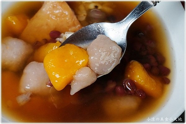 冰之饌豆花芋圓：台中豐原』冰之饌豆花芋圓║在地老店純樸好味道，堅持當日現煮手作豆花、芋圓、湯圓暖呼呼