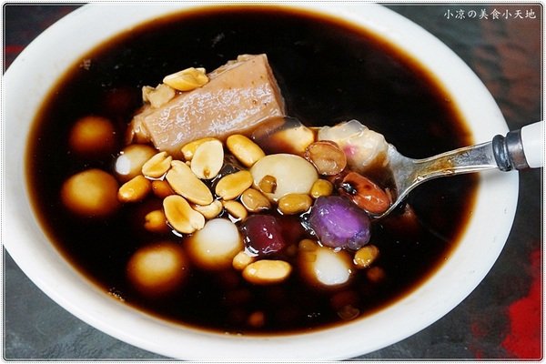 冰之饌豆花芋圓：台中豐原』冰之饌豆花芋圓║在地老店純樸好味道，堅持當日現煮手作豆花、芋圓、湯圓暖呼呼