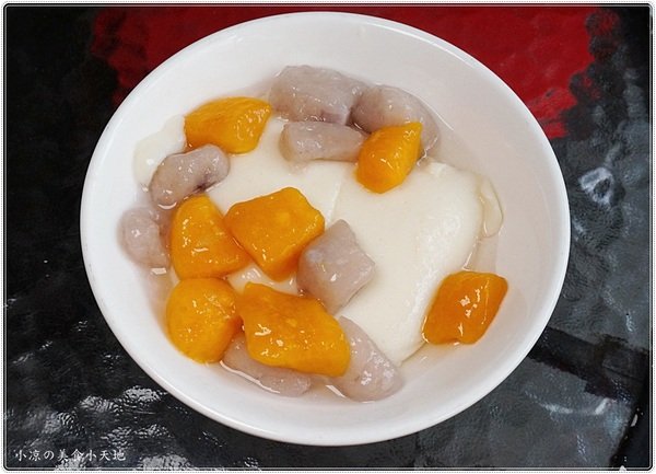 冰之饌豆花芋圓：台中豐原』冰之饌豆花芋圓║在地老店純樸好味道，堅持當日現煮手作豆花、芋圓、湯圓暖呼呼