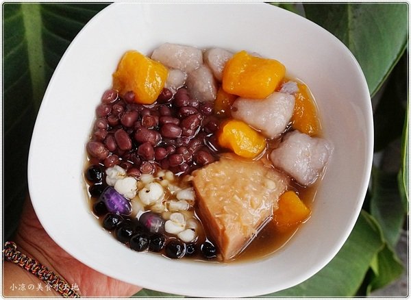 冰之饌豆花芋圓：台中豐原』冰之饌豆花芋圓║在地老店純樸好味道，堅持當日現煮手作豆花、芋圓、湯圓暖呼呼