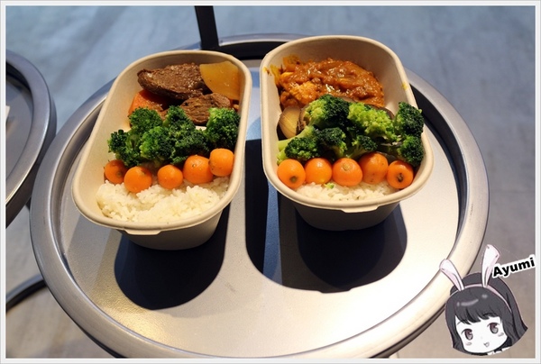 円点号：[食記]►台北士林區◄【円点號】熱門打卡地鐵主題餐廳－外觀彷彿日本地鐵般既俏皮又可愛，相當適合拍照、打卡留下美好回憶！