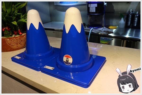 円点号：[食記]►台北士林區◄【円点號】熱門打卡地鐵主題餐廳－外觀彷彿日本地鐵般既俏皮又可愛，相當適合拍照、打卡留下美好回憶！