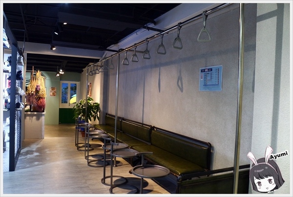 円点号：[食記]►台北士林區◄【円点號】熱門打卡地鐵主題餐廳－外觀彷彿日本地鐵般既俏皮又可愛，相當適合拍照、打卡留下美好回憶！