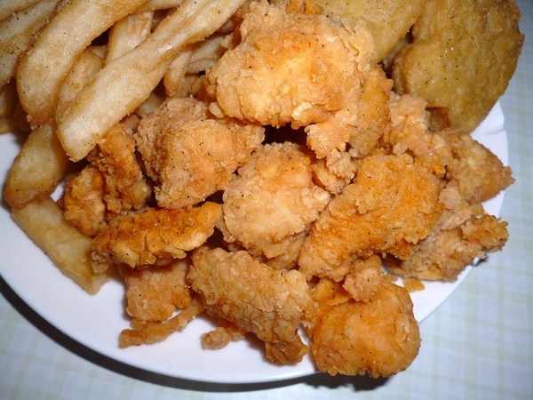 胖老爹美式炸雞(淡水店):炸物份量多,吃得很過癮-胖老爹美式炸雞淡水店体驗心得